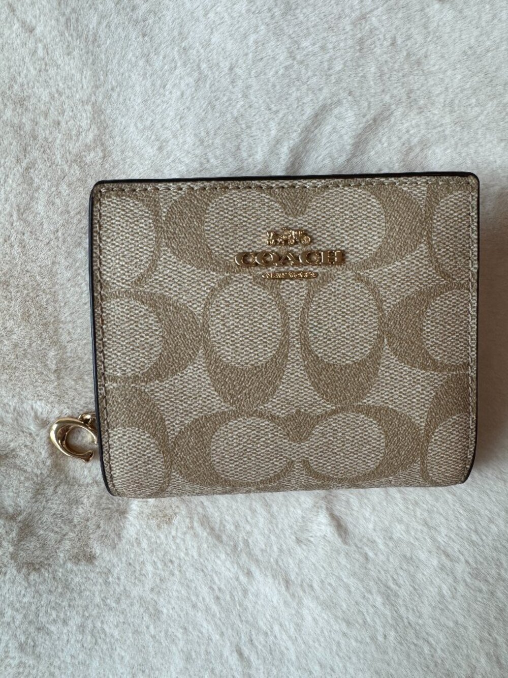 Coach Snap Wallet in Signature Canvas (Style C3309)